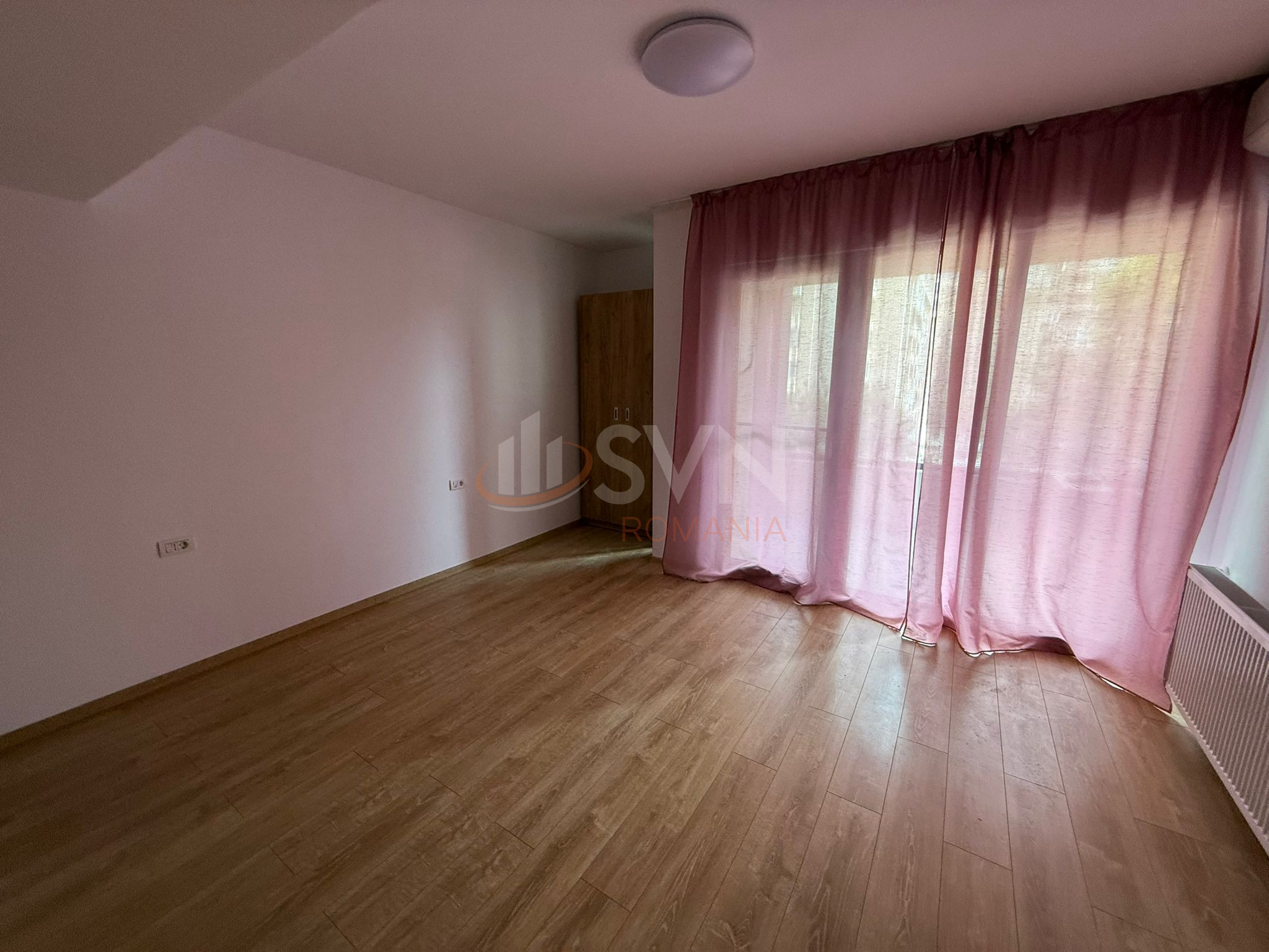 Apartament, 3 camere Bucuresti/Piata Unirii (s3)