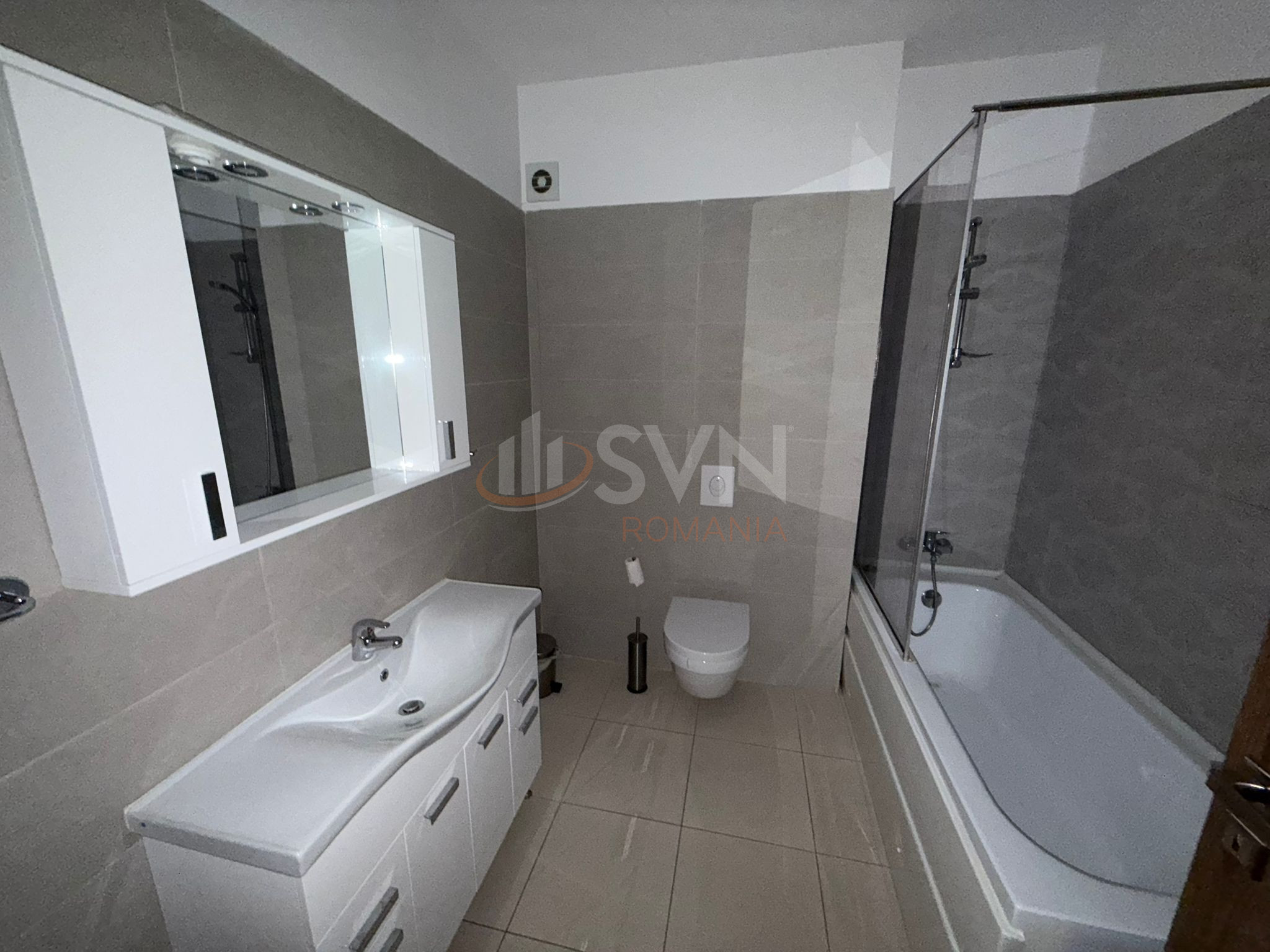 Apartament, 3 camere Bucuresti/Piata Unirii (s3)