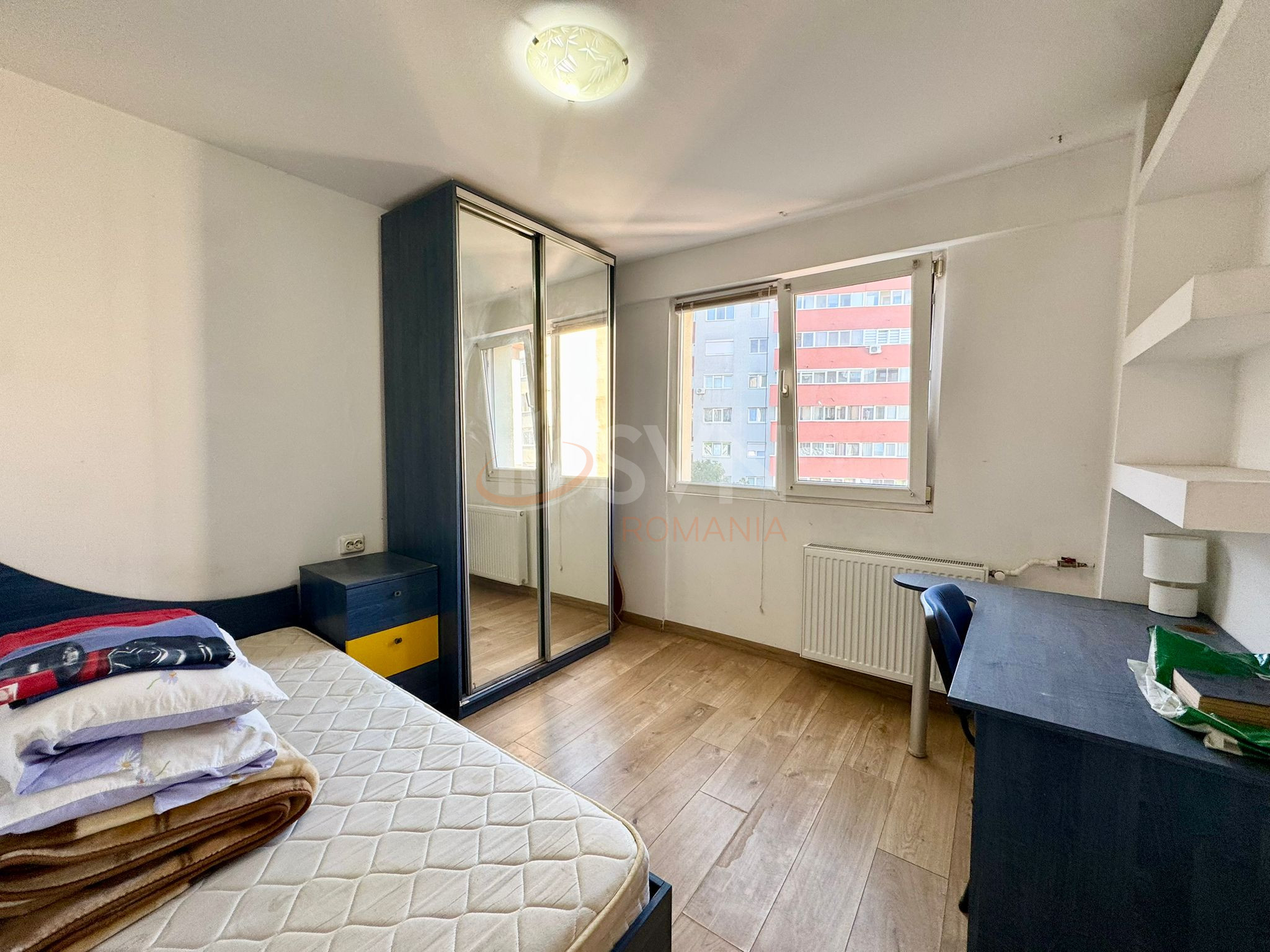 Apartament, 3 camere Bucuresti/Lacul Tei