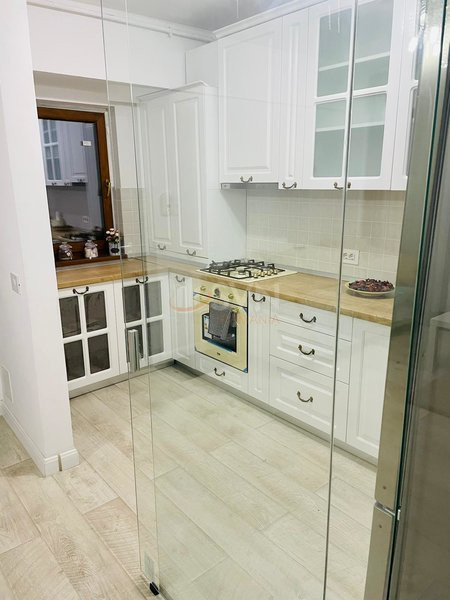 Apartament, 3 camere Bucuresti/Barbu Vacarescu