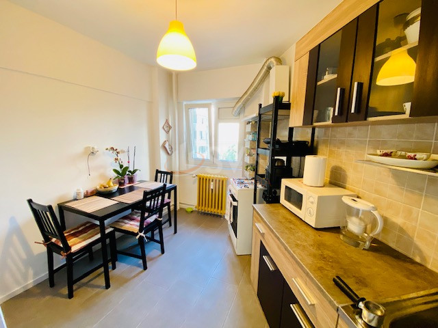 Apartament, 3 camere Bucuresti/Titan