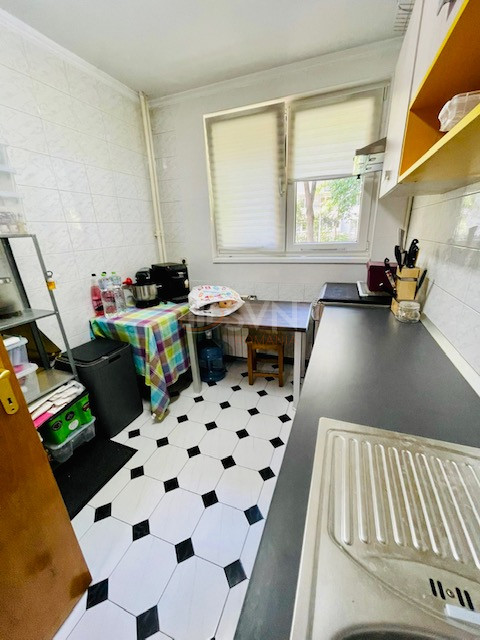 Apartament, 3 camere Bucuresti/Titan