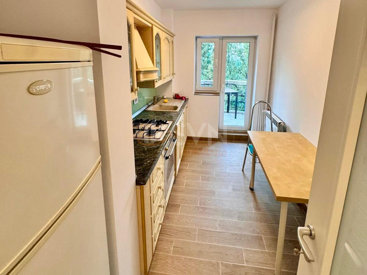 Apartament, 3 camere Bucuresti/Piata Unirii (s3)