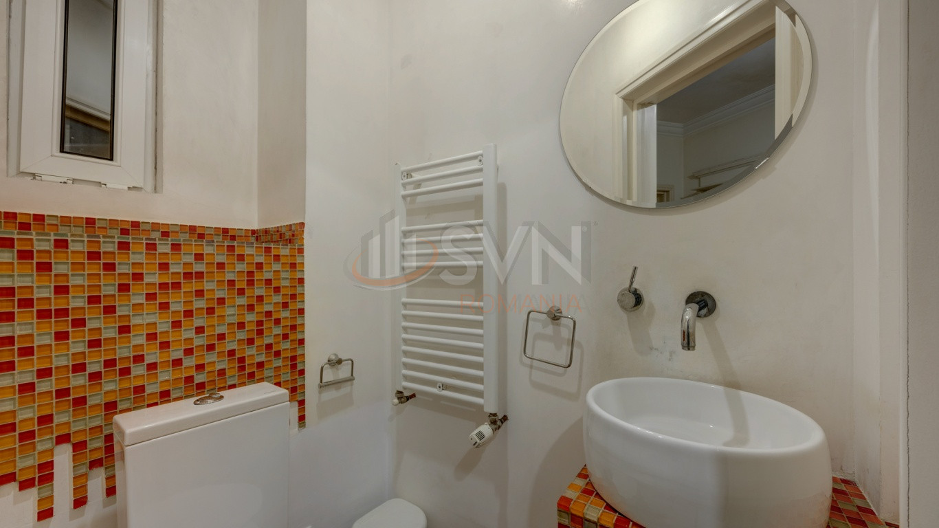 Apartament, 3 camere Bucuresti/Primaverii