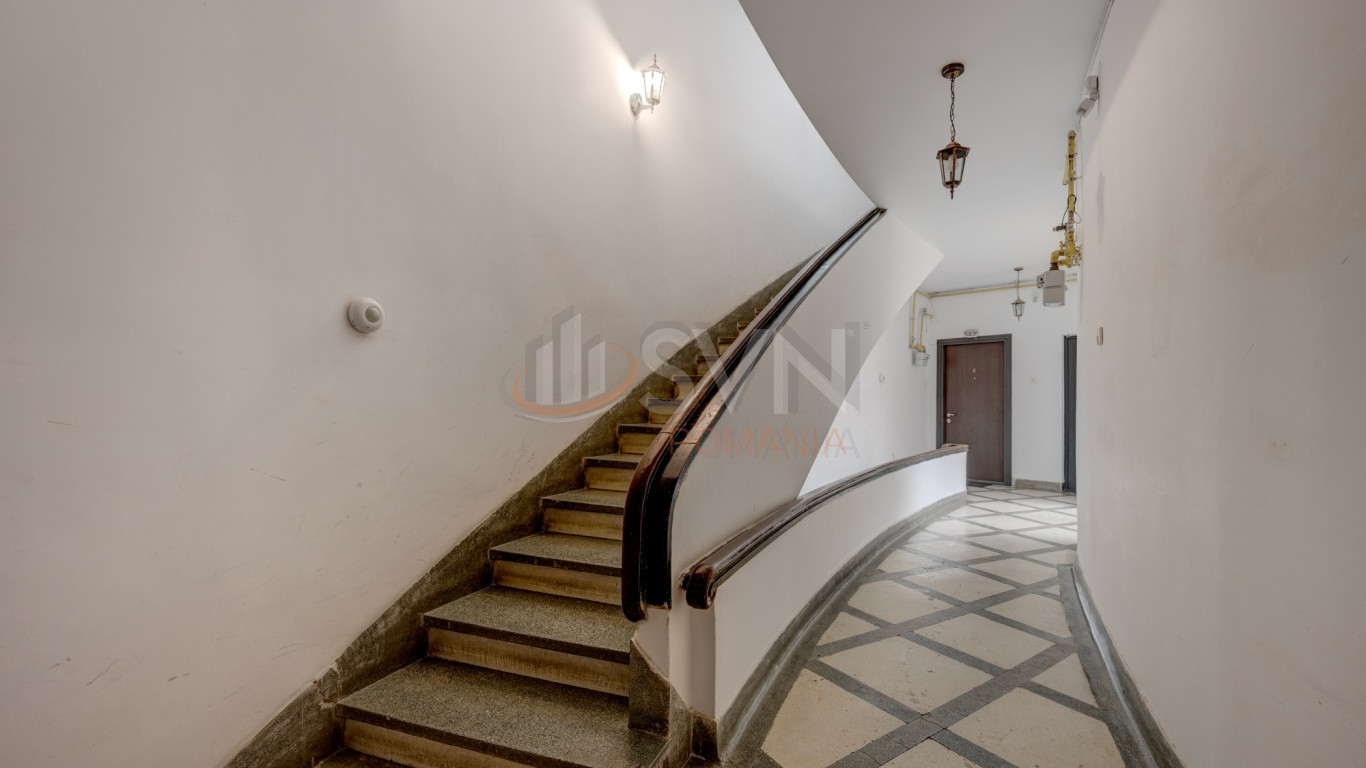 Apartament, 3 camere Bucuresti/Primaverii
