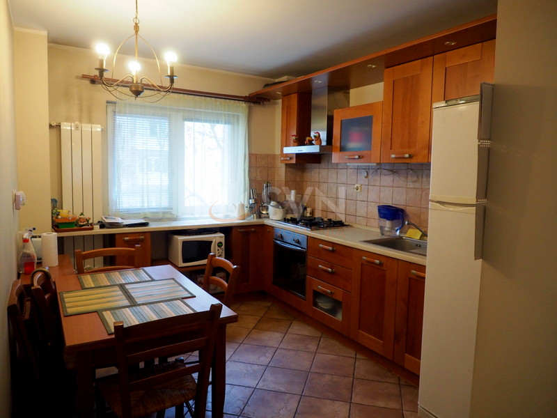 Apartament, 3 camere Bucuresti/1 Mai