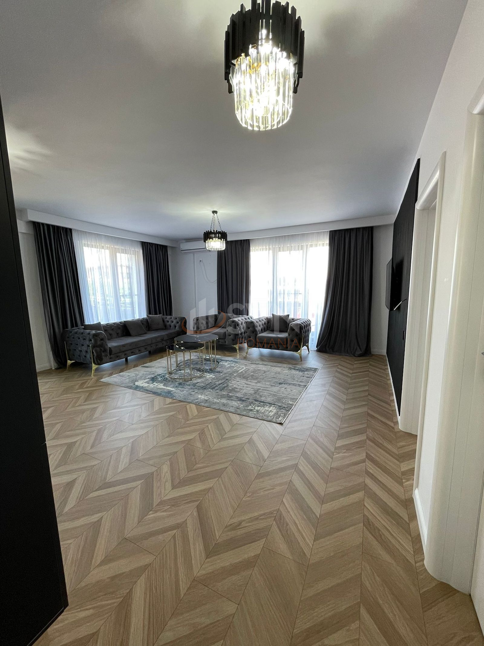Apartament, 3 camere Bucuresti/Damaroaia