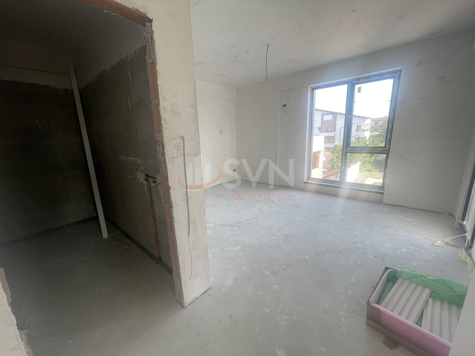 Apartament, 3 camere Bucuresti/Damaroaia