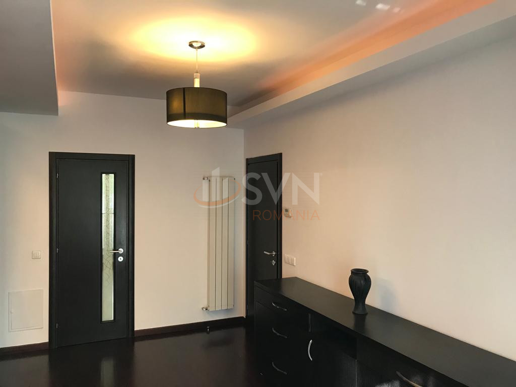 Apartament, 3 camere Bucuresti/1 Mai