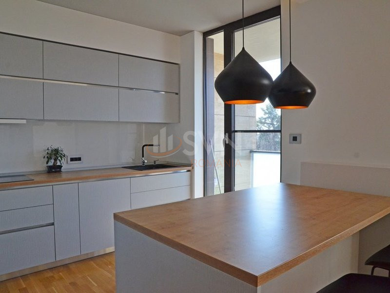 Apartament, 3 camere Bucuresti/Baneasa