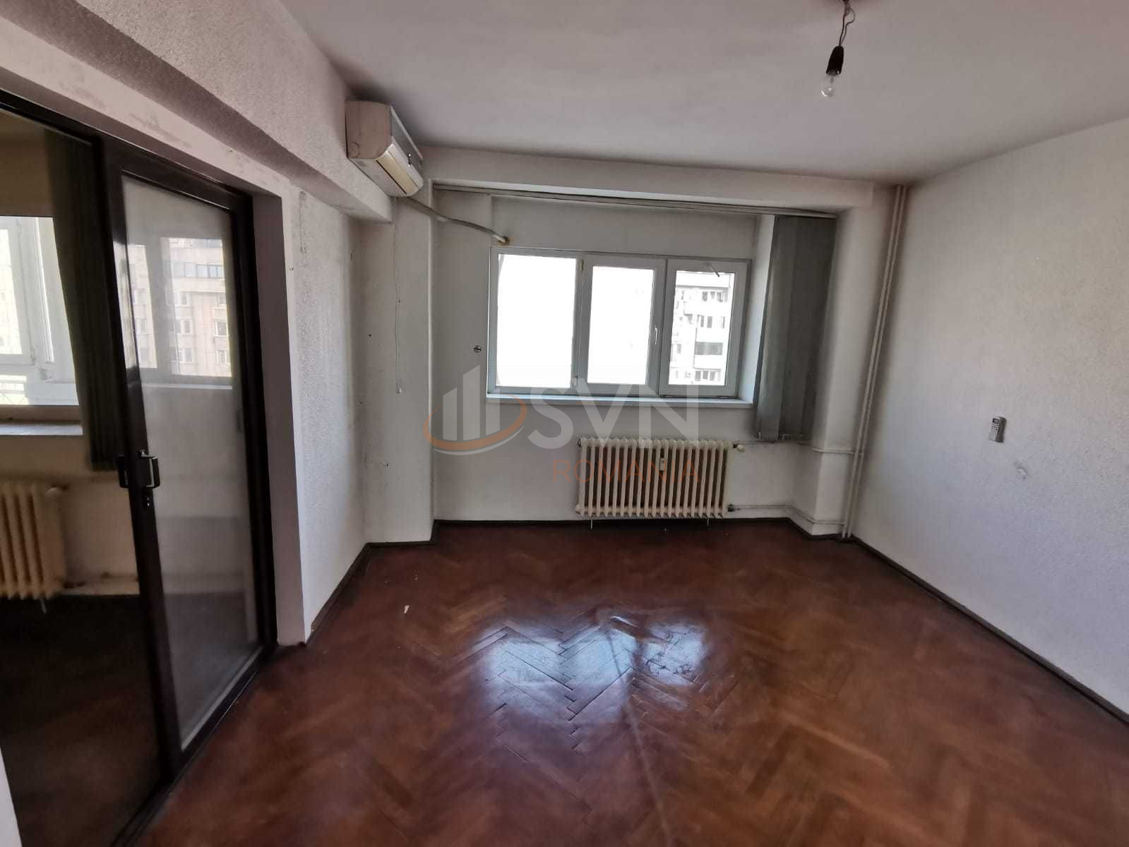 Apartament, 3 camere Bucuresti/Decebal