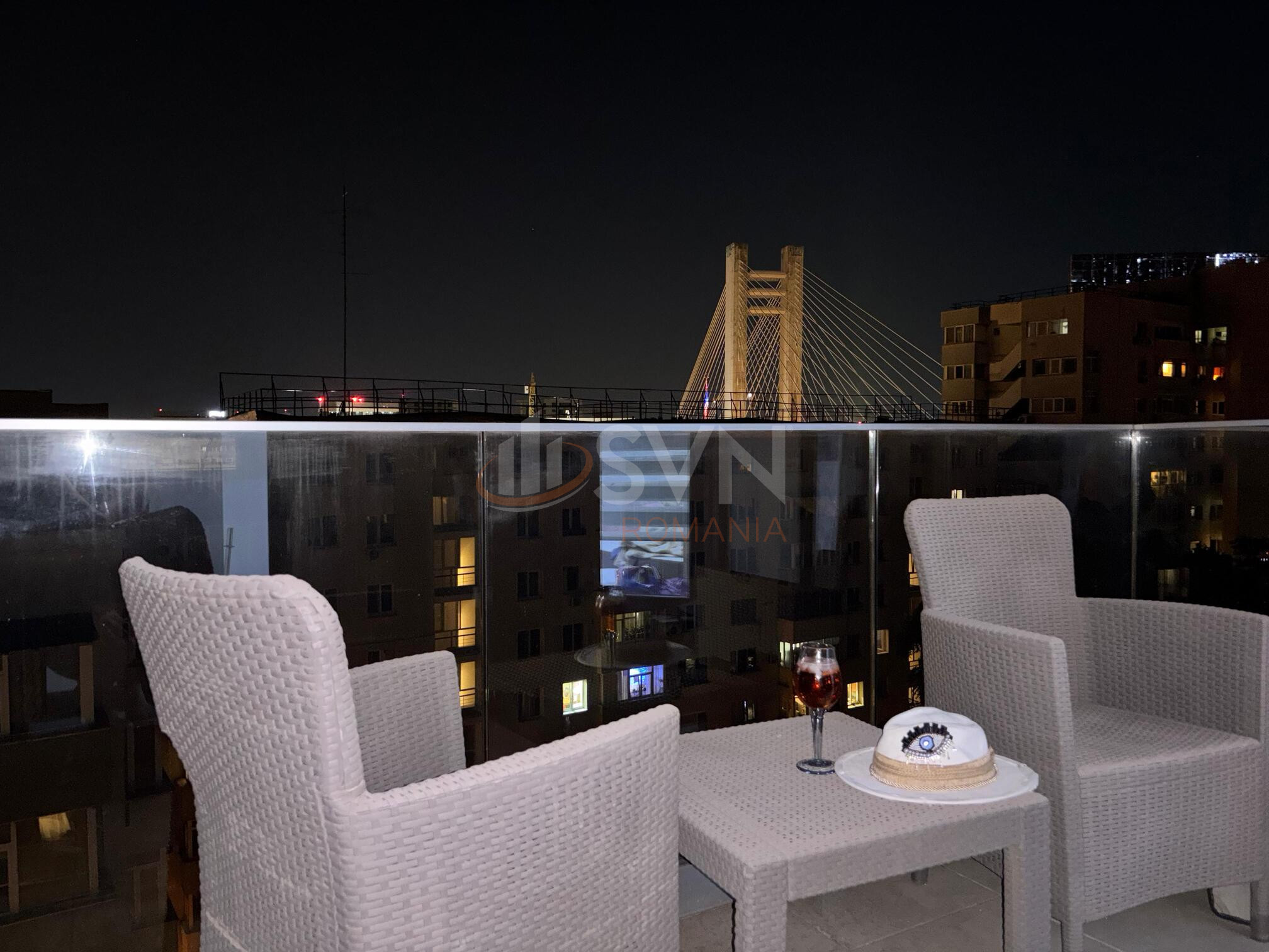 Apartament, 3 camere Bucuresti/Piata Victoriei