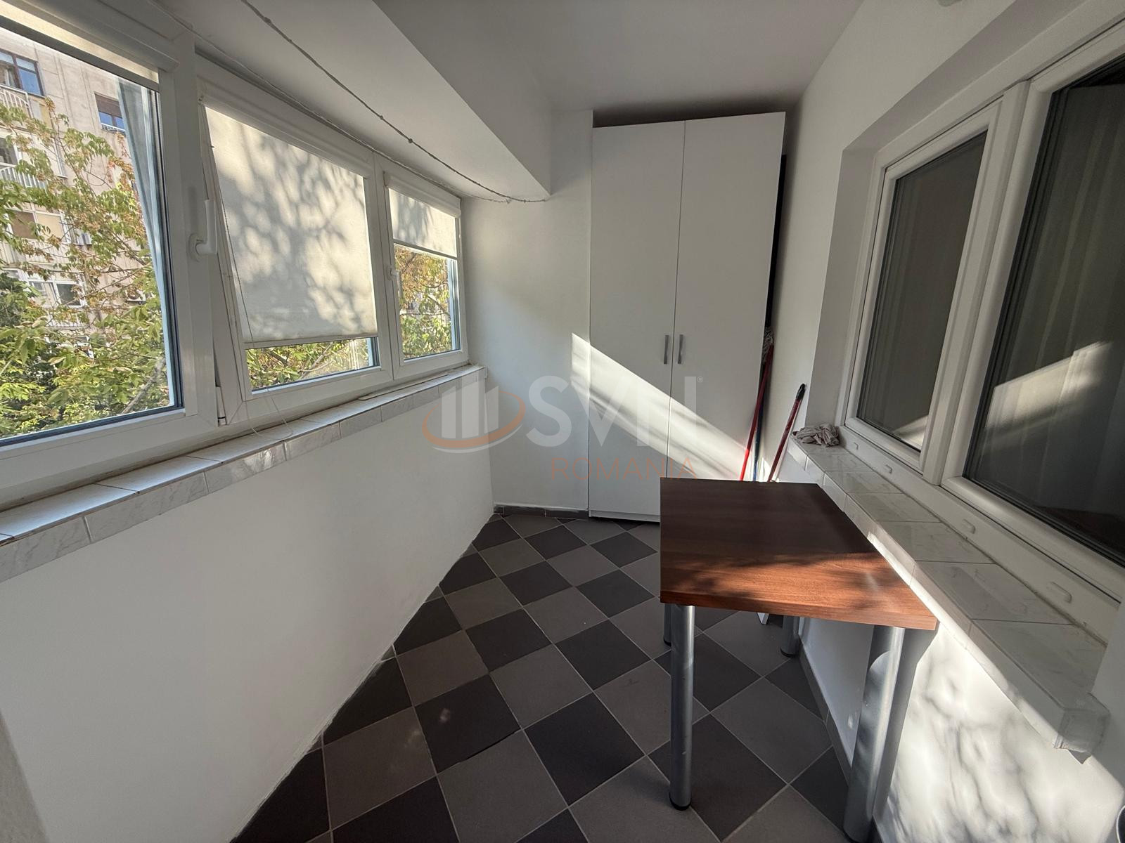 Apartament, 3 camere Bucuresti/Decebal