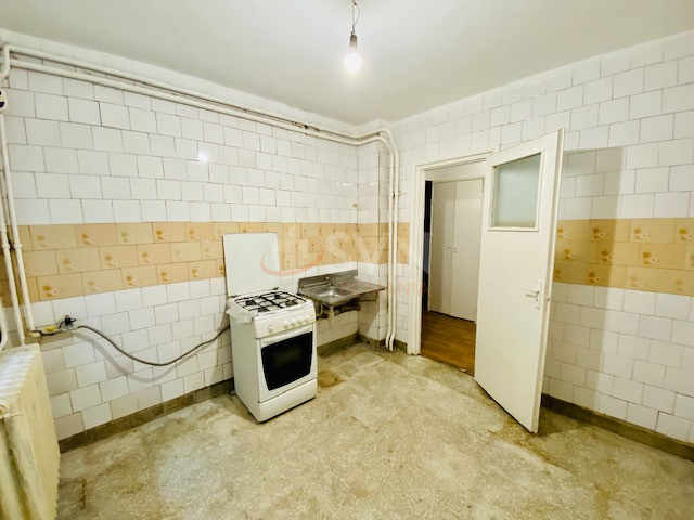 Apartament, 3 camere Bucuresti/Titan