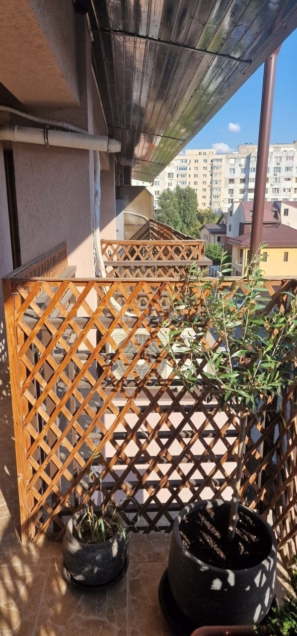 Apartament, 3 camere Bucuresti/Titan