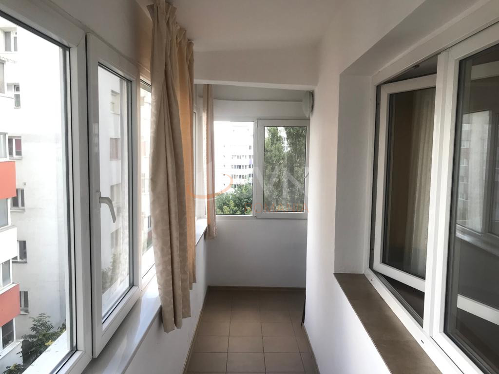 Apartament, 3 camere Bucuresti/Clucerului