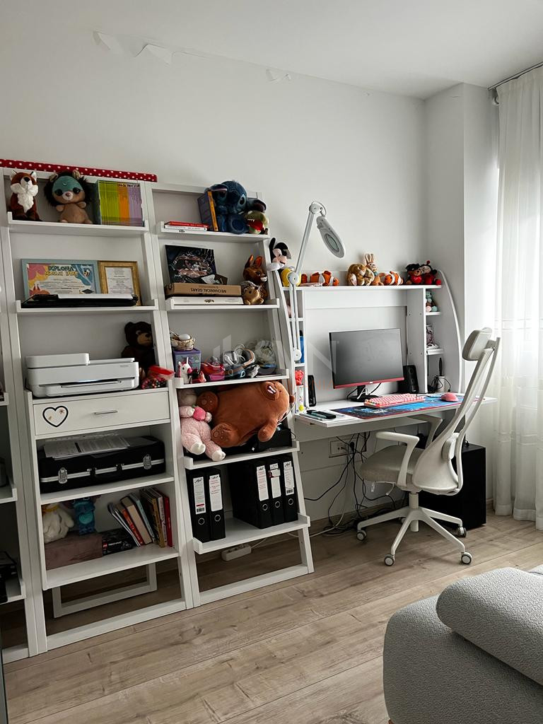 Apartament, 3 camere Bucuresti/Barbu Vacarescu