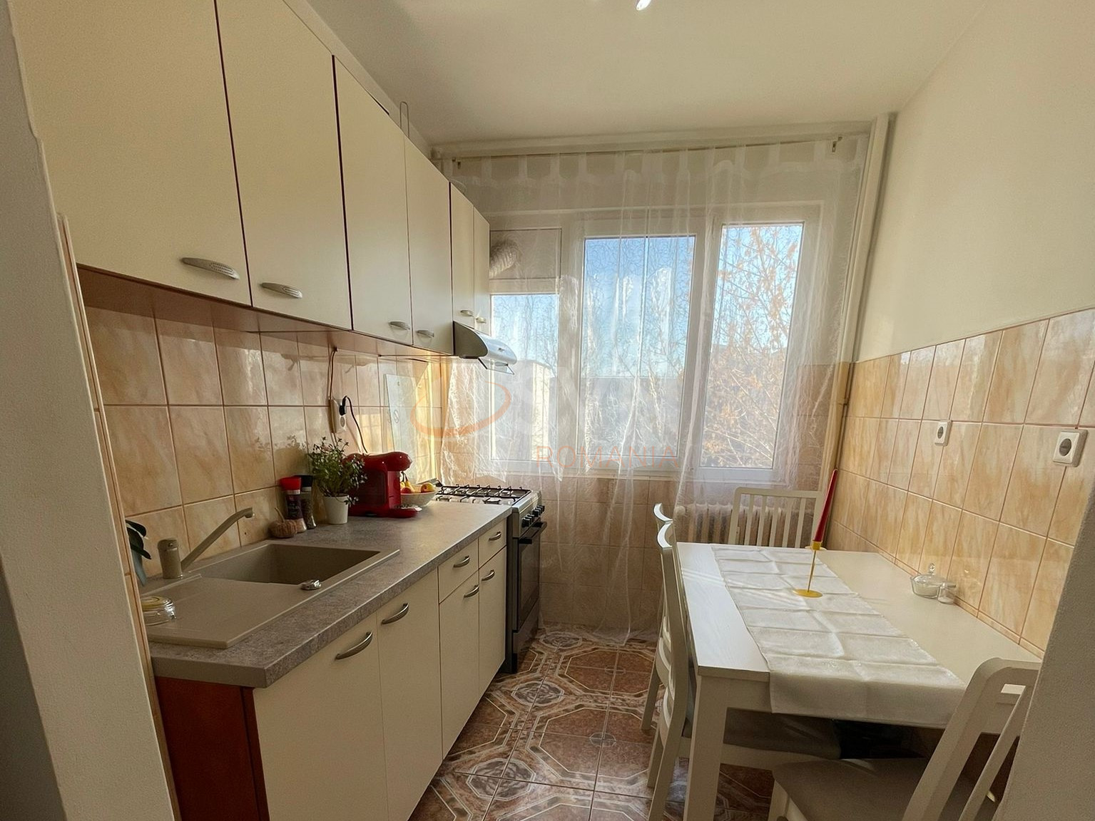 Apartament, 3 camere Bucuresti/Titan
