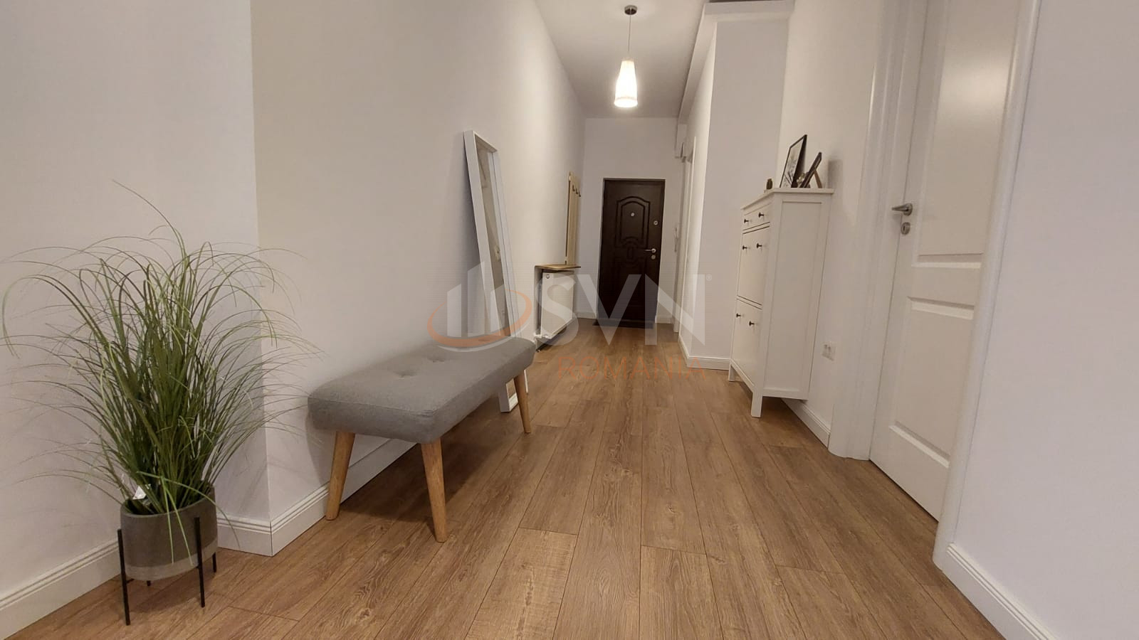Apartament, 3 camere Bucuresti/Damaroaia