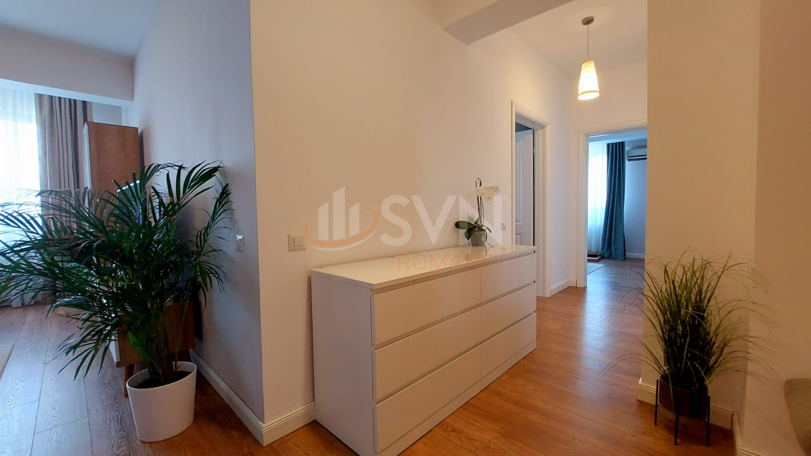 Apartament, 3 camere Bucuresti/Damaroaia