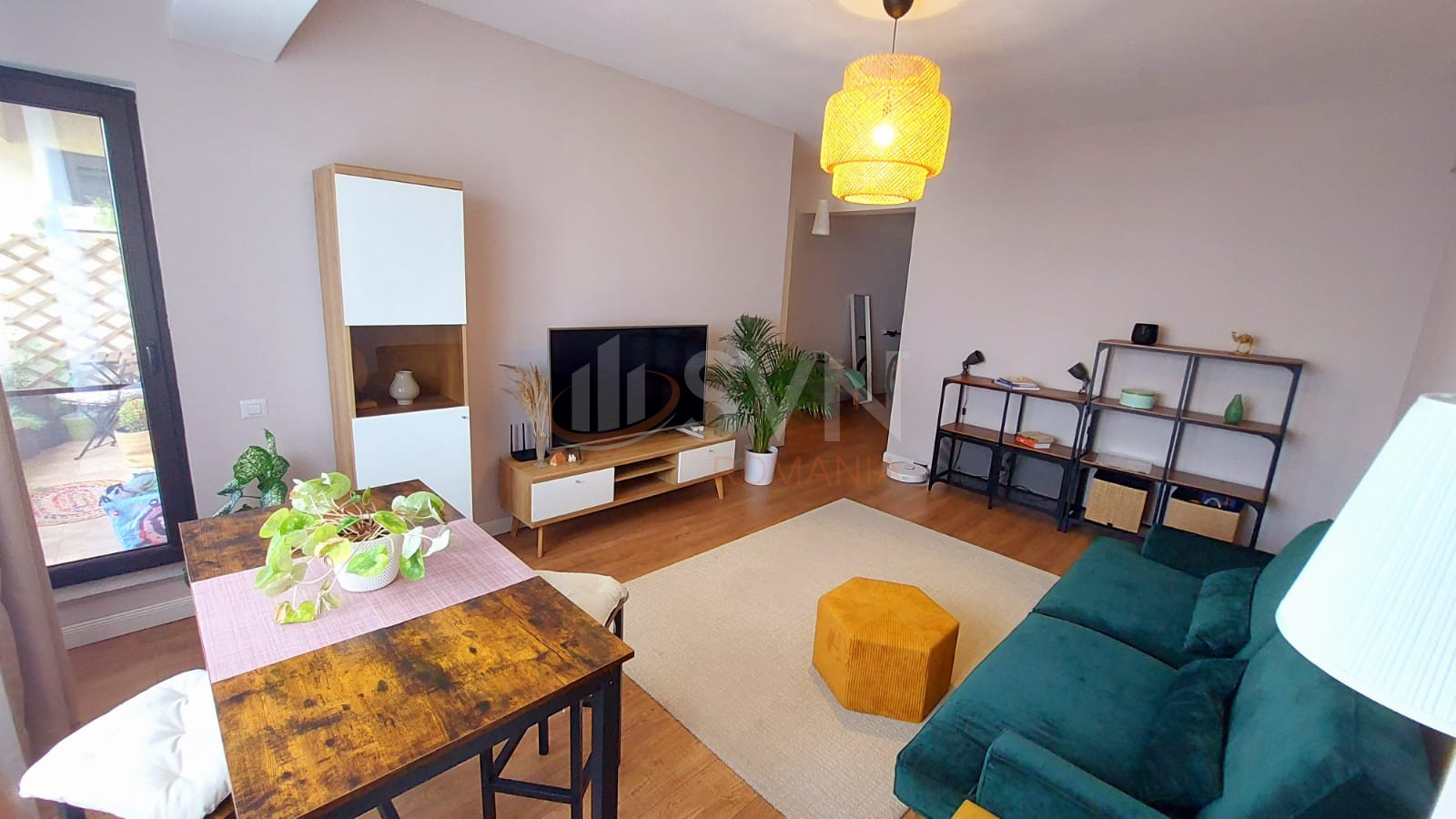 Apartament, 3 camere Bucuresti/Damaroaia