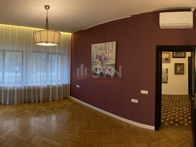 Apartament, 3 camere Bucuresti/Primaverii