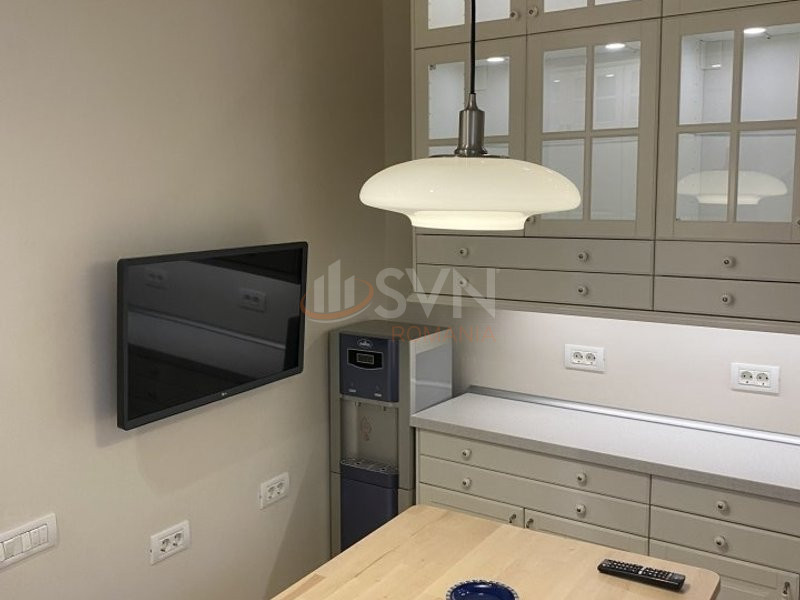 Apartament, 3 camere Bucuresti/Primaverii