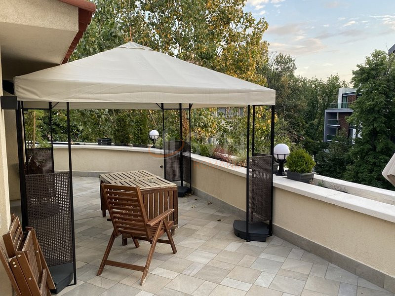 Apartament, 3 camere Bucuresti/Primaverii