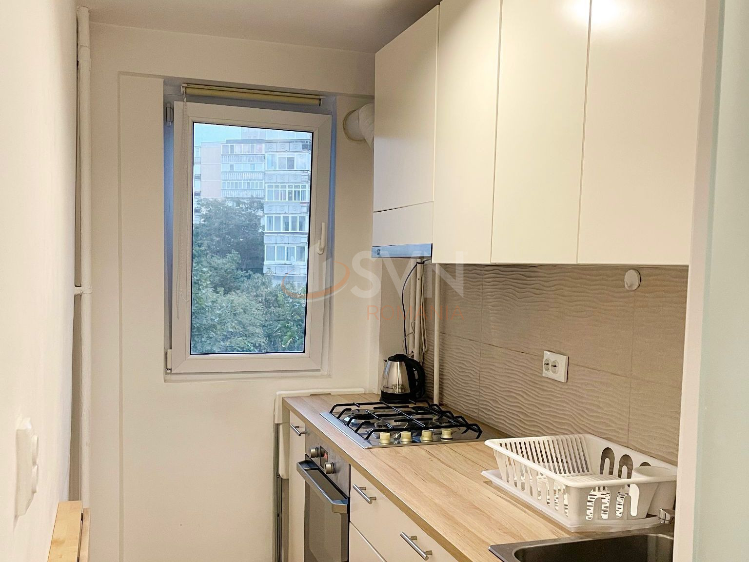 Apartament, 3 camere Bucuresti/Lujerului