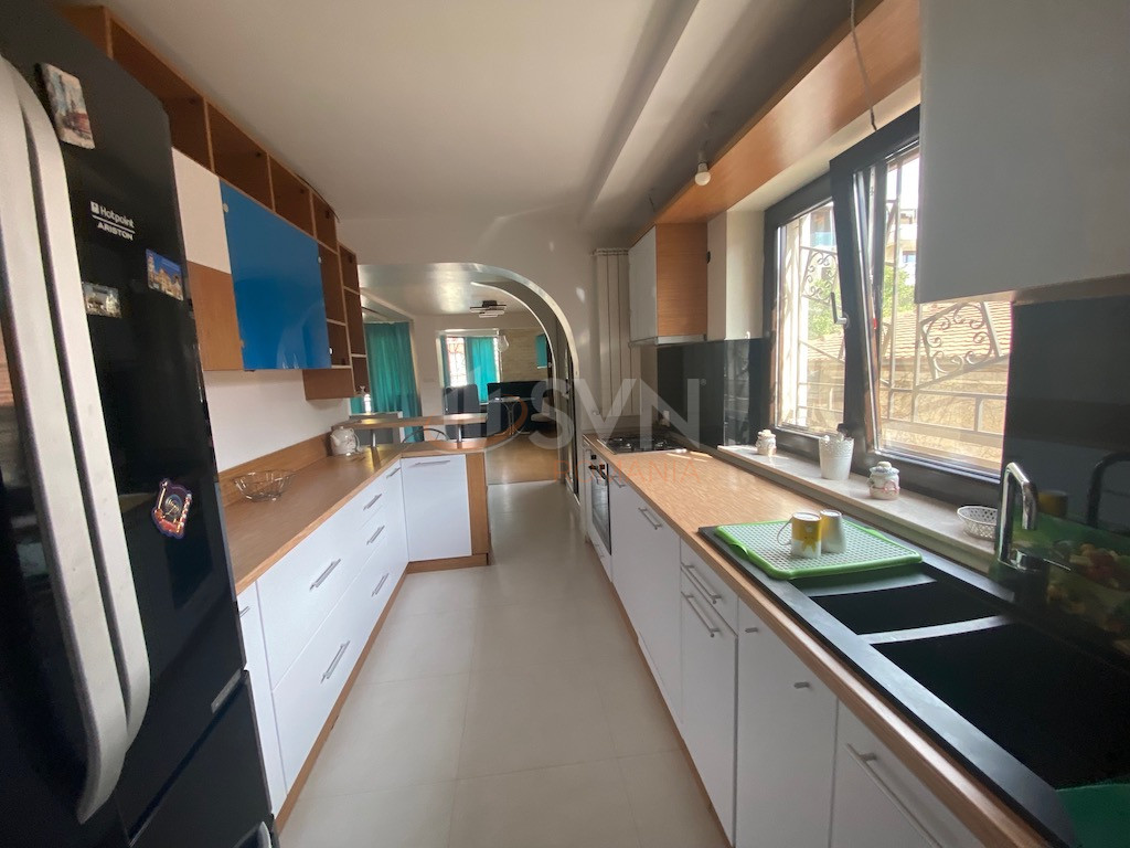 Apartament, 3 camere Bucuresti/Aviatorilor