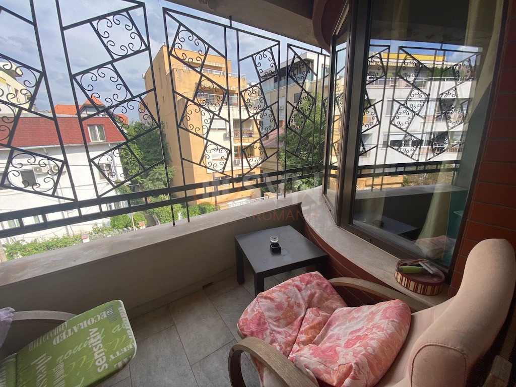 Apartament, 3 camere Bucuresti/Aviatorilor