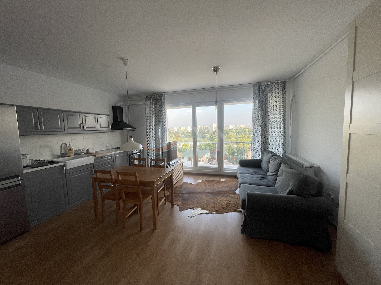 Apartament, 3 camere Bucuresti/Pantelimon