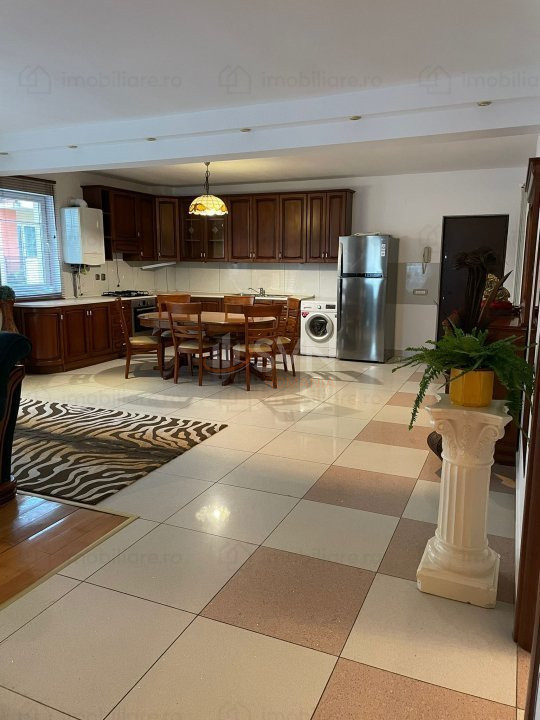 Apartament, 3 camere Cluj/Buna Ziua