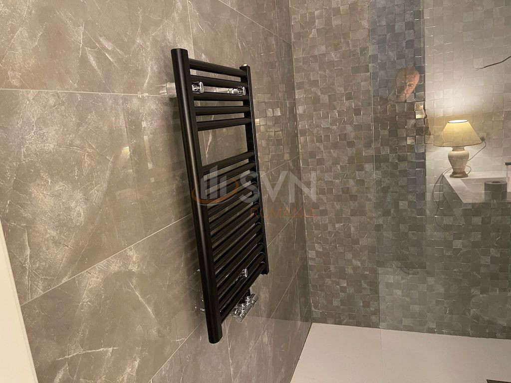 Apartament, 3 camere Bucuresti/Primaverii