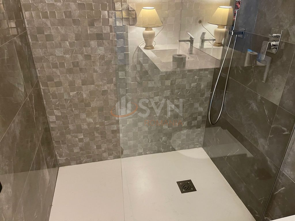 Apartament, 3 camere Bucuresti/Primaverii