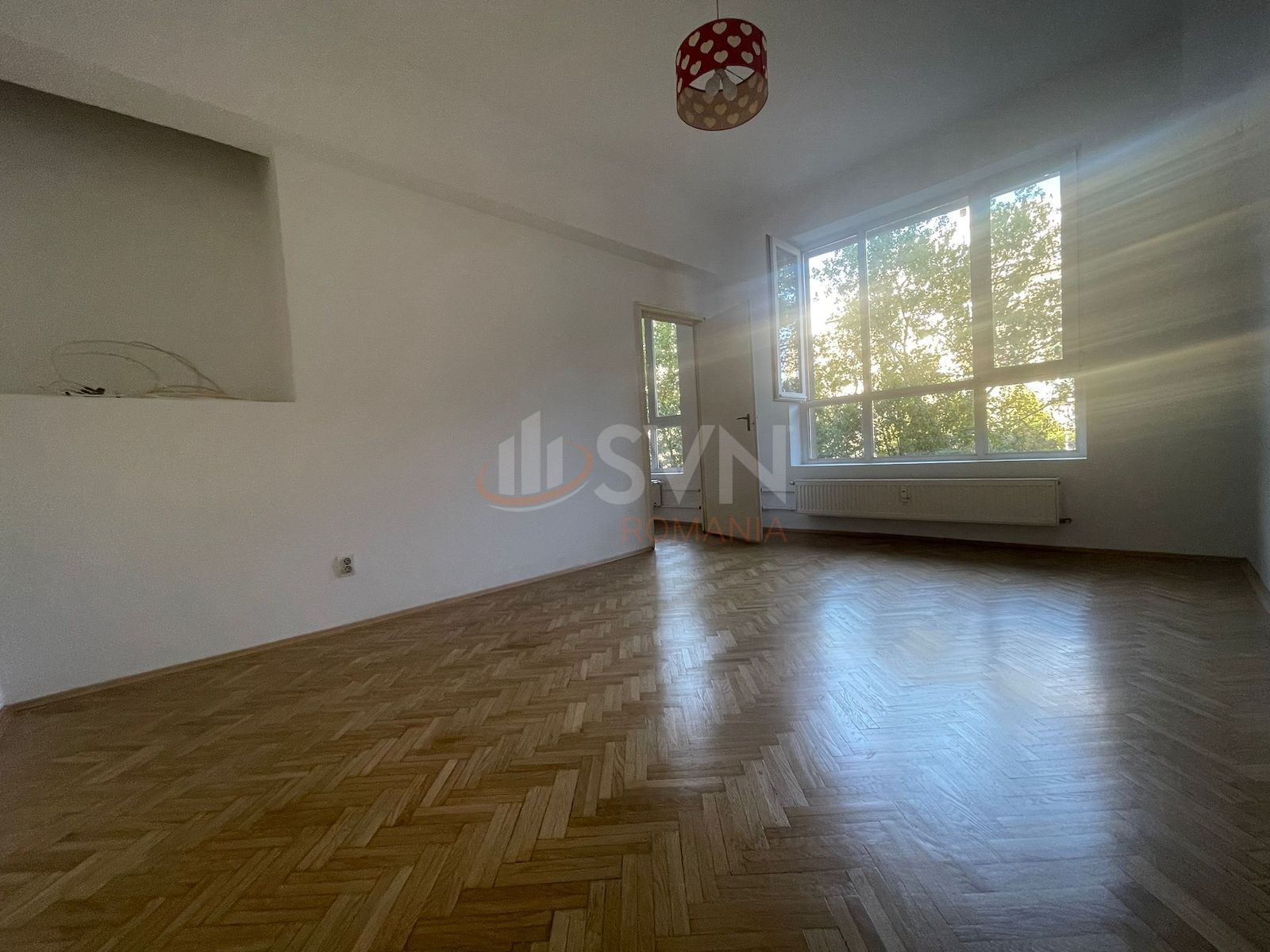 Apartament, 3 camere Bucuresti/Piata Romana