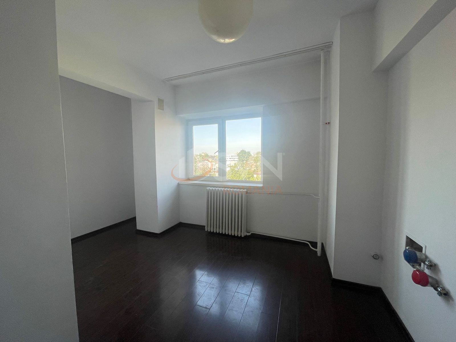 Apartament, 3 camere Bucuresti/Decebal
