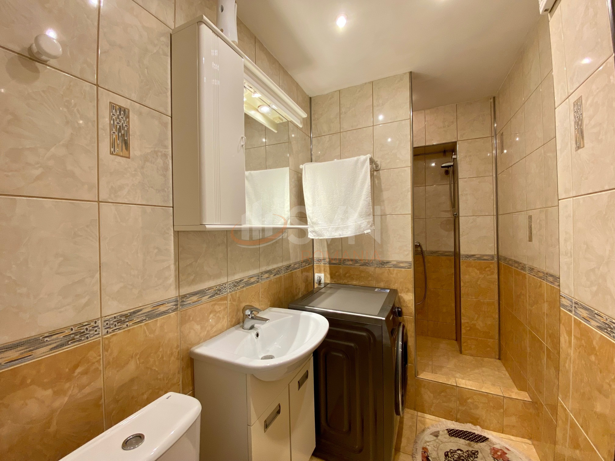 Apartament, 3 camere Bucuresti/Calea Calarasilor