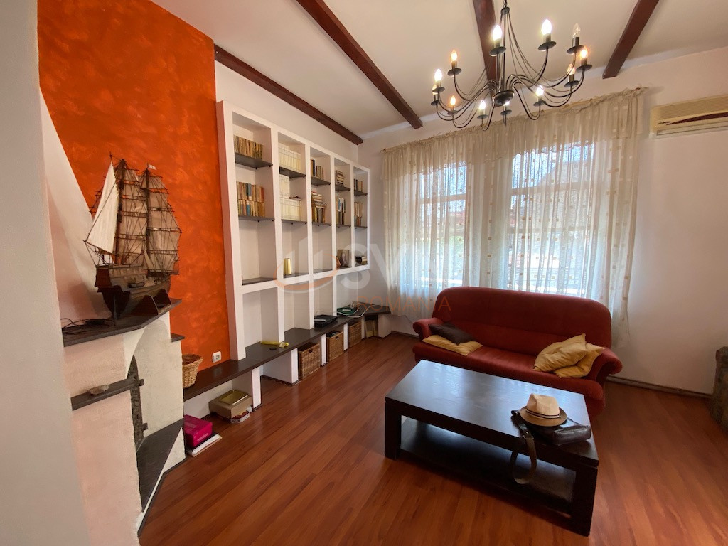 Apartament, 3 camere Bucuresti/Piata Victoriei