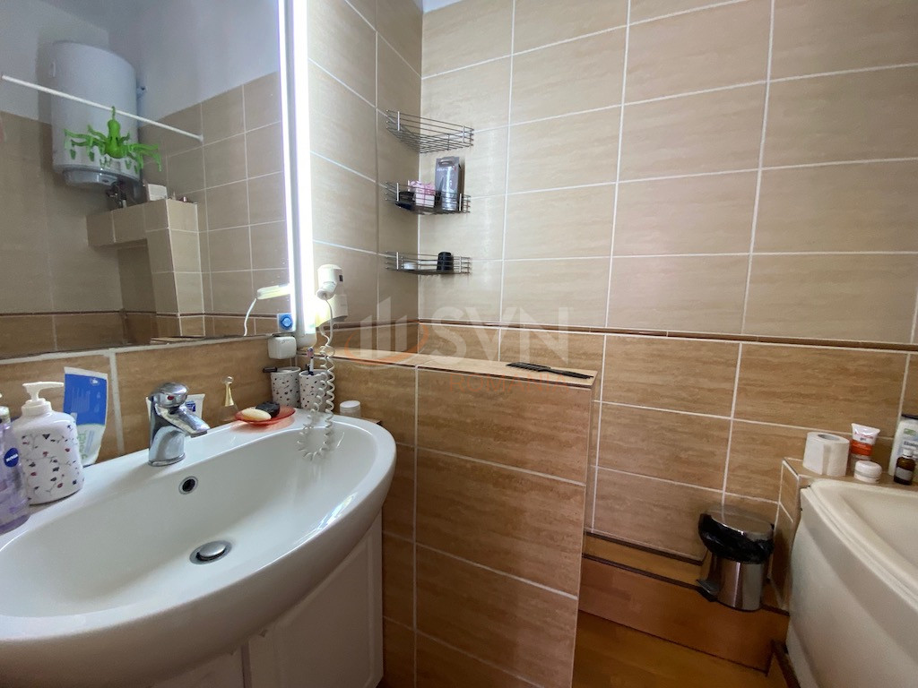 Apartament, 3 camere Bucuresti/Piata Victoriei