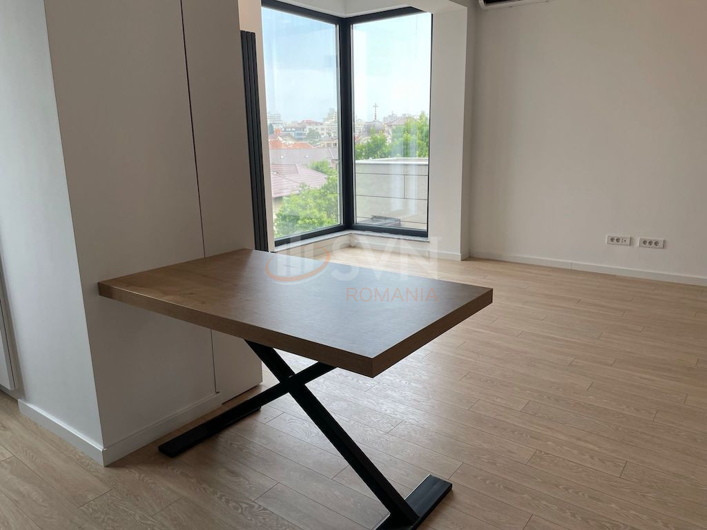 Apartament, 3 camere Bucuresti/Eminescu