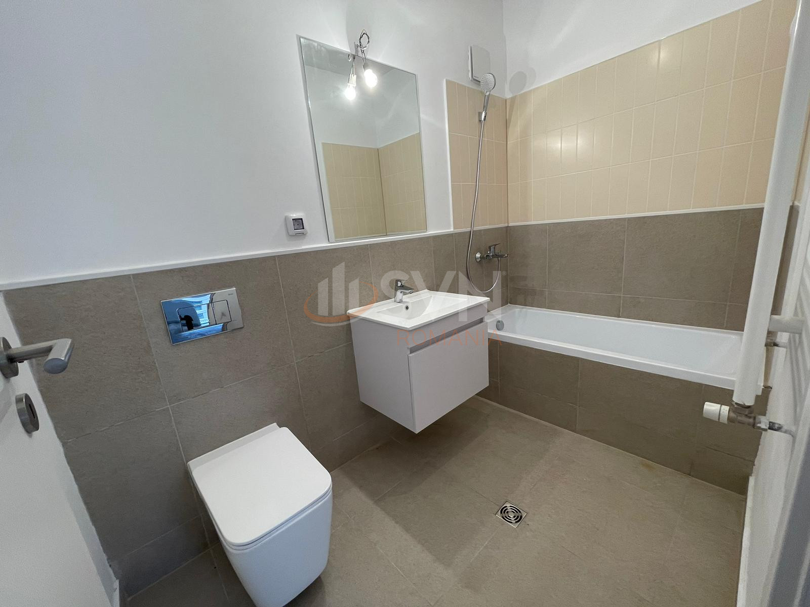 Apartament, 3 camere Bucuresti/Jiului