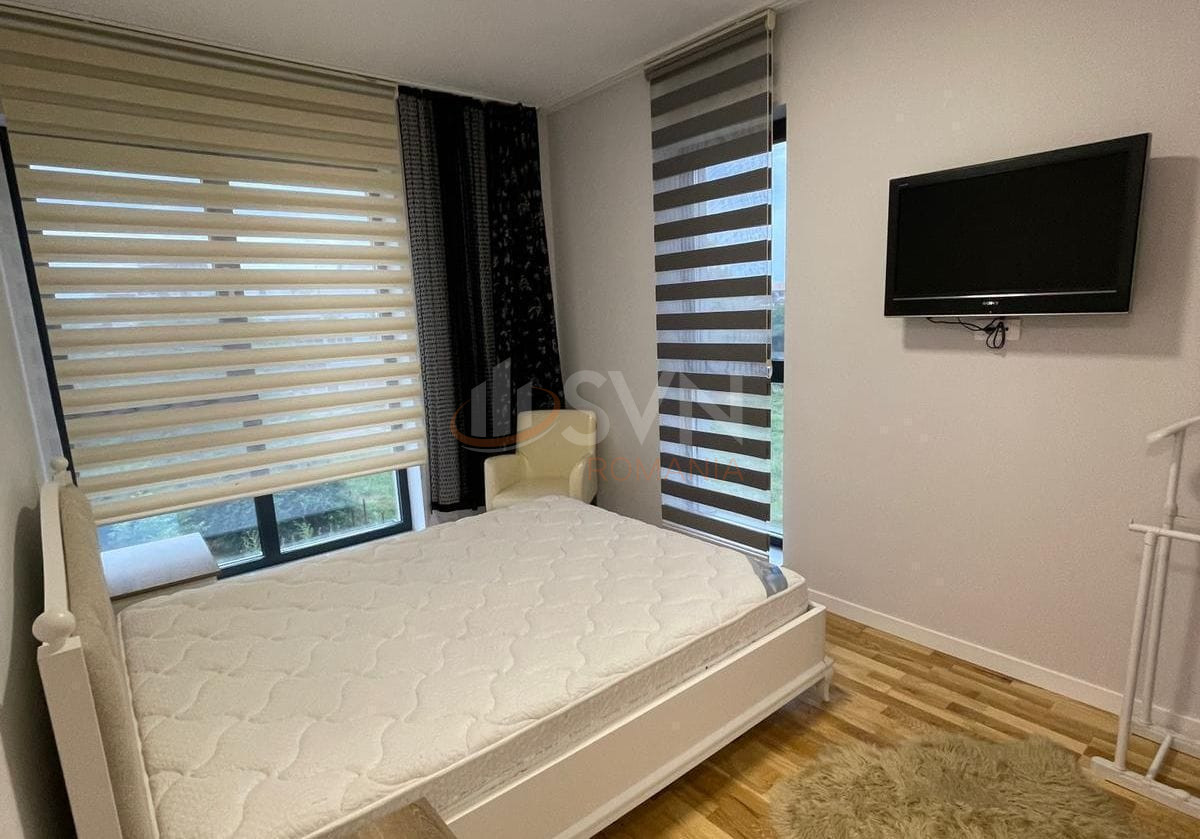 Apartament, 3 camere Bucuresti/Damaroaia