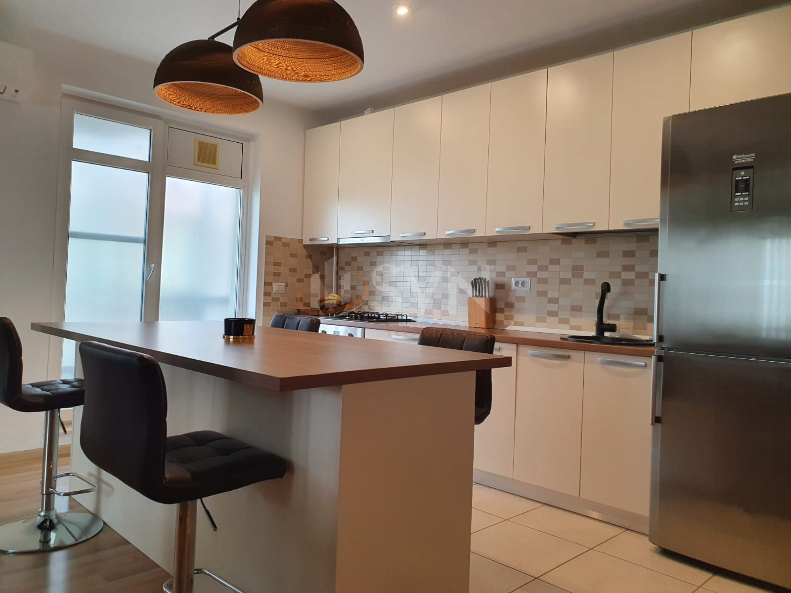 Apartament, 3 camere Bucuresti/Straulesti