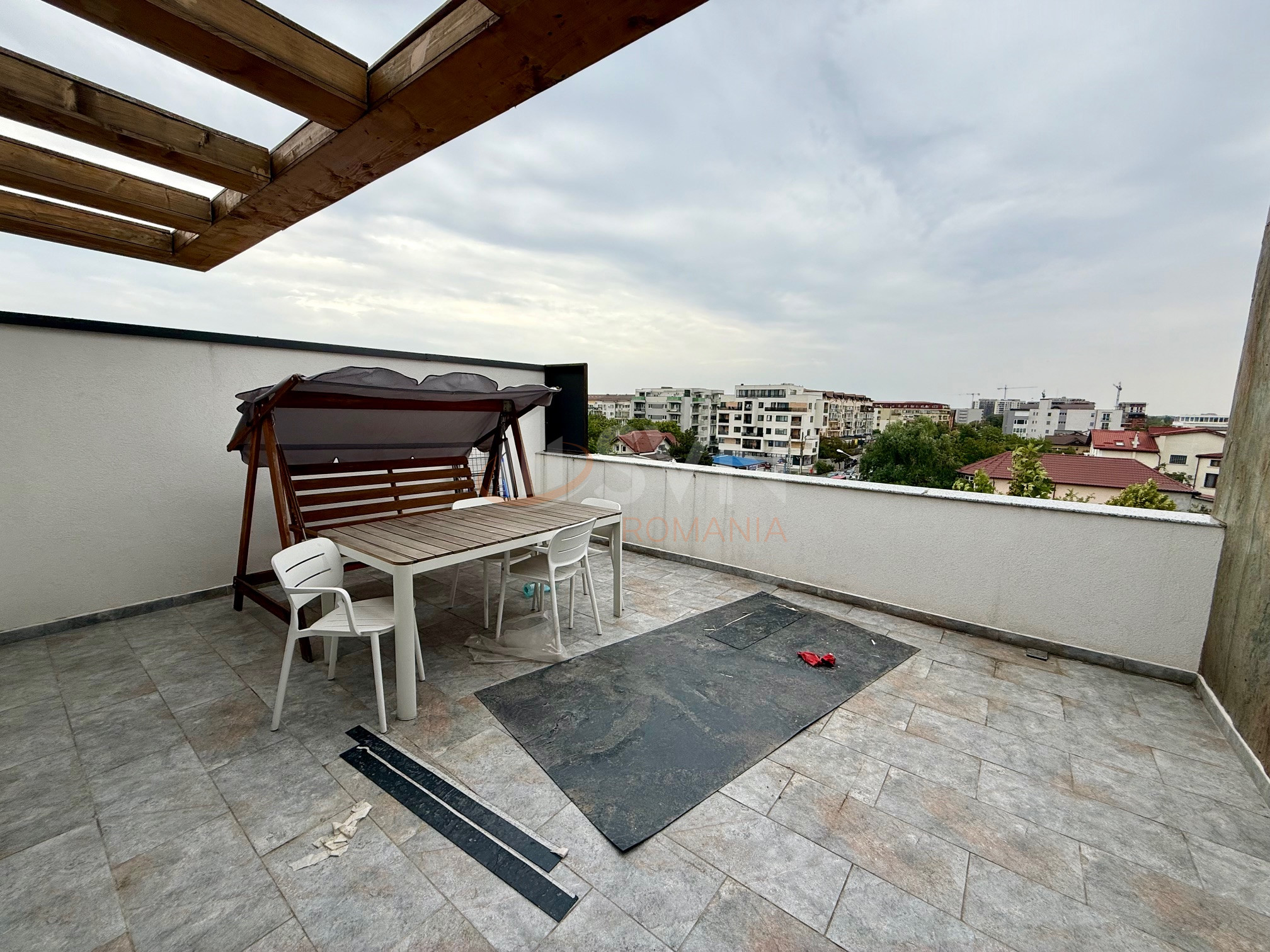 Apartament, 3 camere Bucuresti/Straulesti