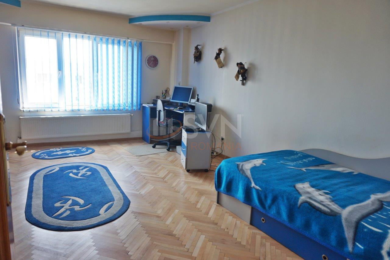 Apartament, 3 camere Bucuresti/Calea Calarasilor