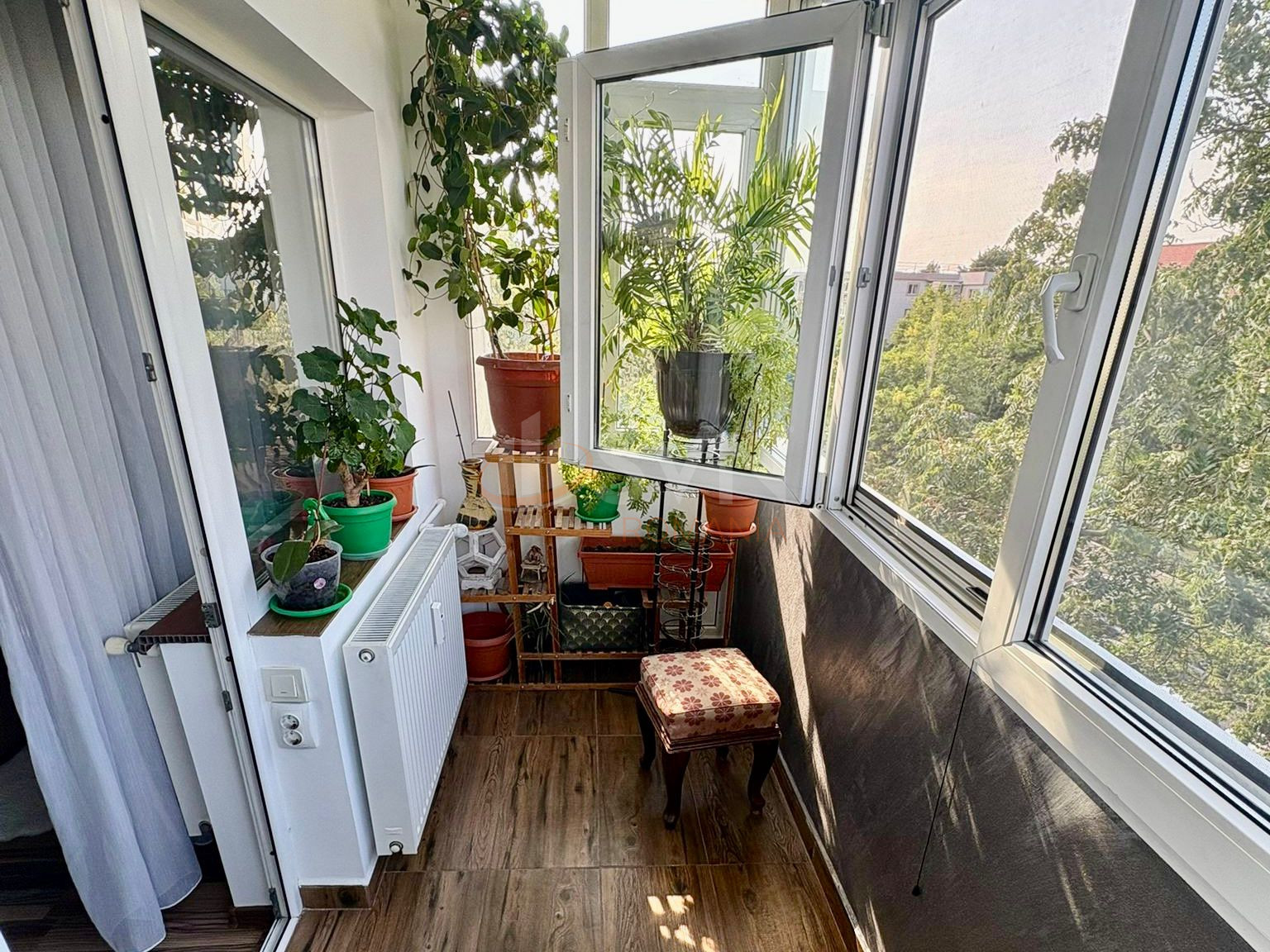 Apartament, 3 camere Bucuresti/Aviatiei