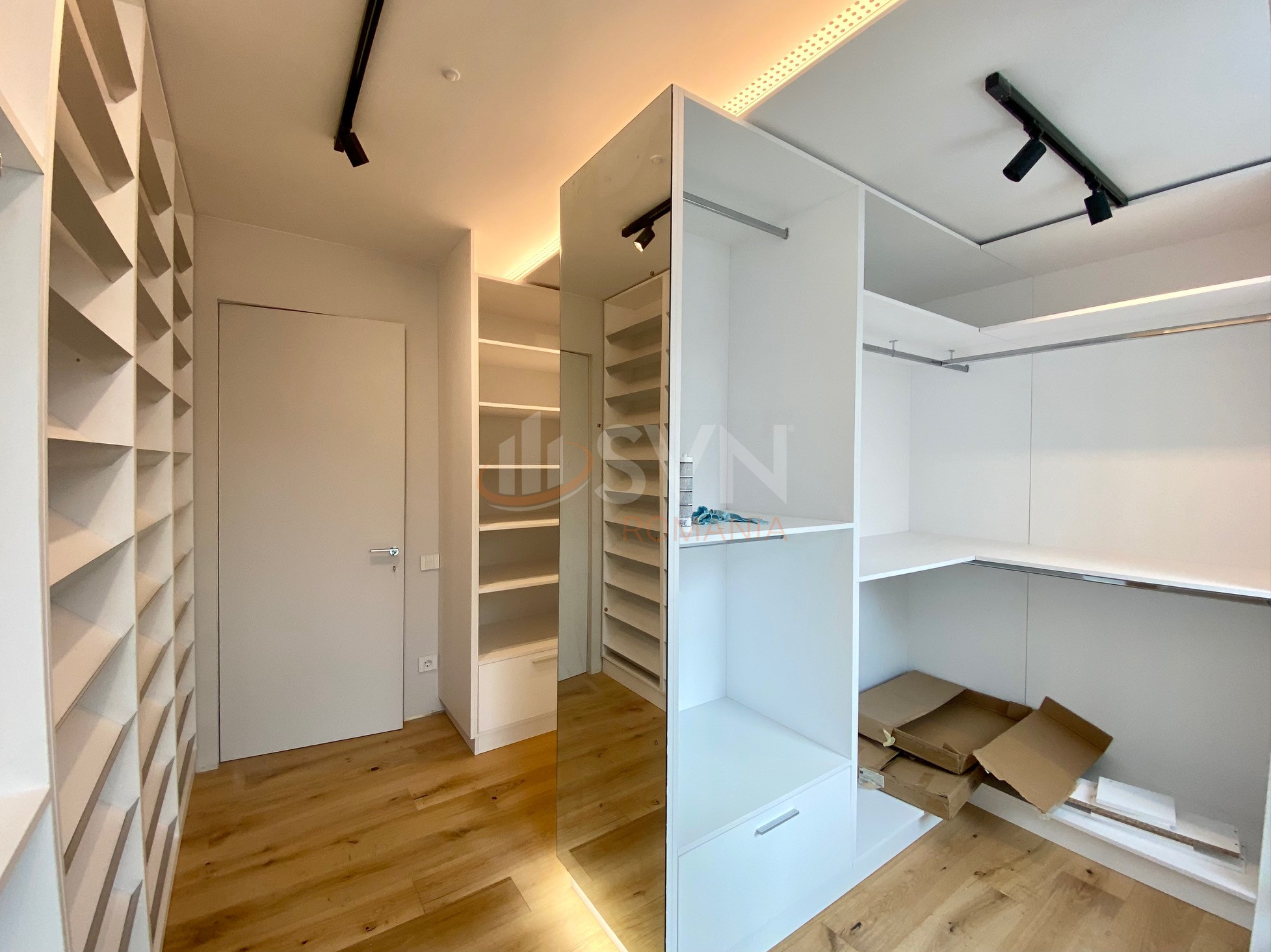 Apartament, 3 camere Bucuresti/Eminescu