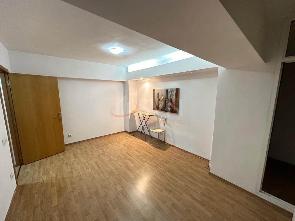 Apartament, 3 camere Bucuresti/Stefan Cel Mare