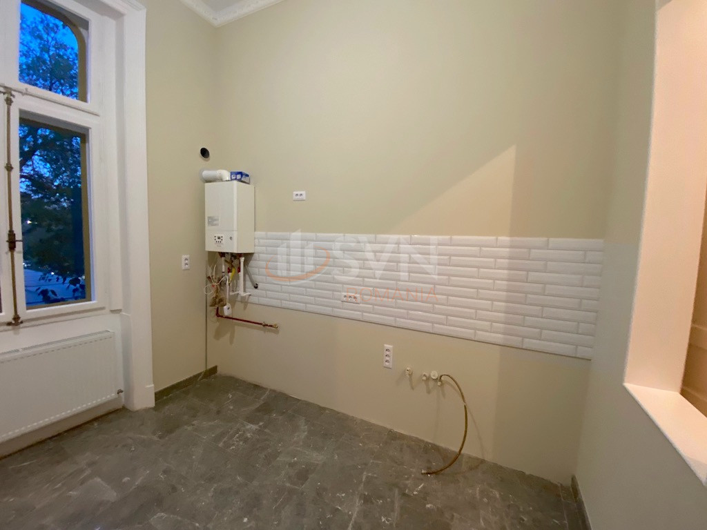 Apartament, 3 camere Bucuresti/Piata Victoriei